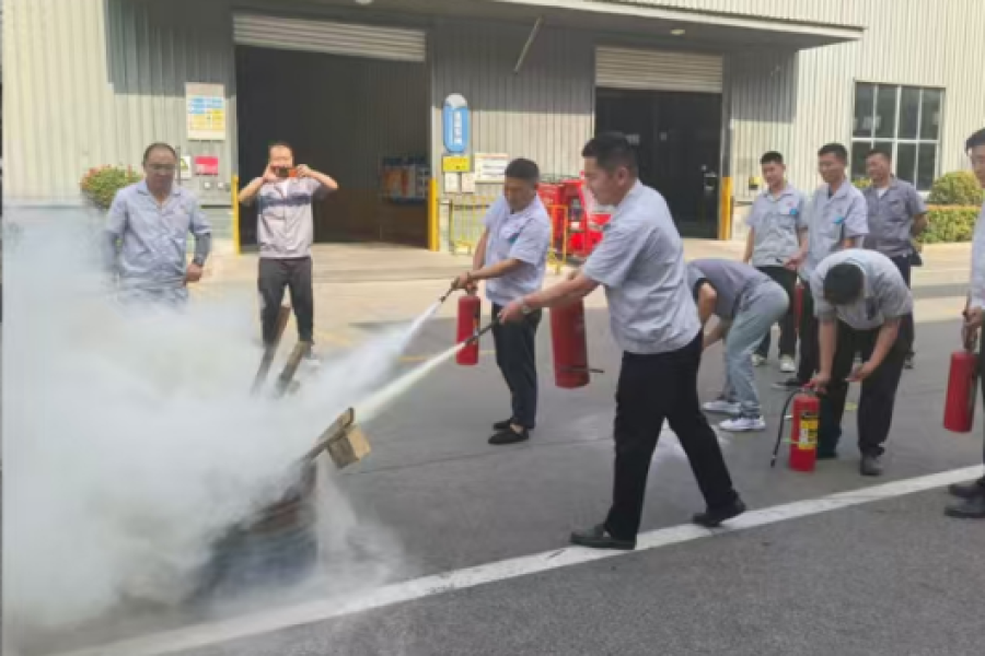 �����ԡ��徲�����¡��˶�Ϊ���������������������ƶ��徲�����ӽ׶����˶���̬������׼���ܿ�ת��